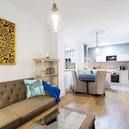 Atrivm San Julian Apartment إشبيلية المظهر الخارجي الصورة