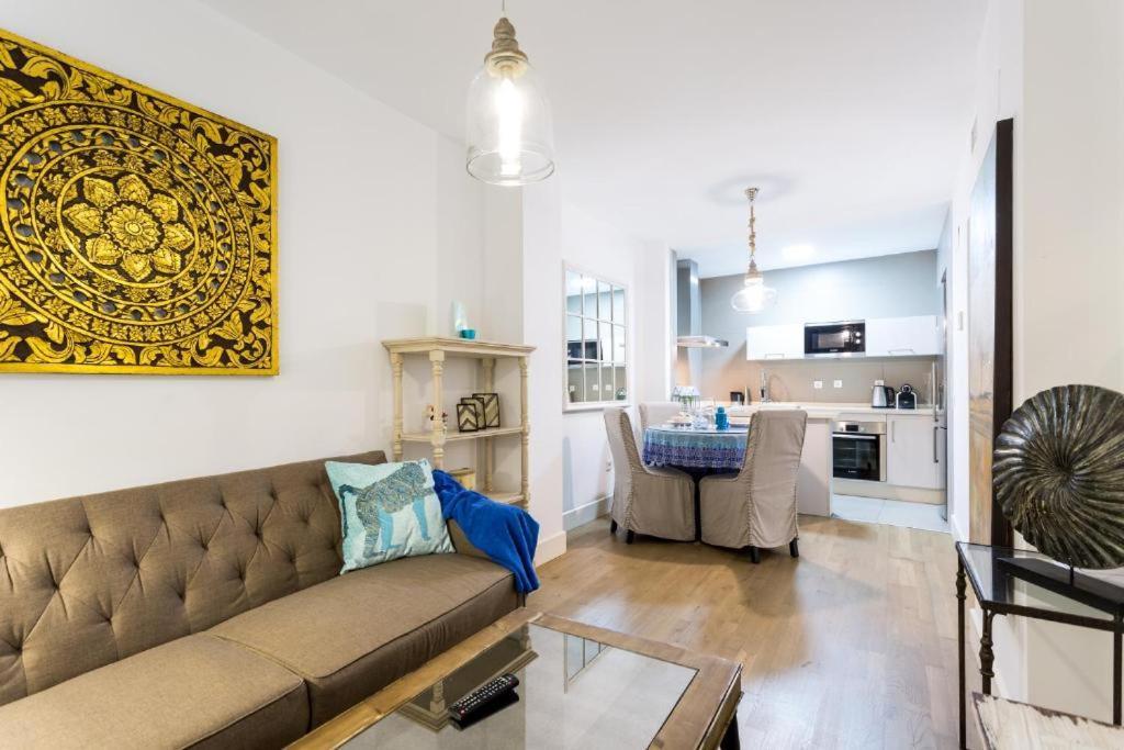 Atrivm San Julian Apartment إشبيلية المظهر الخارجي الصورة